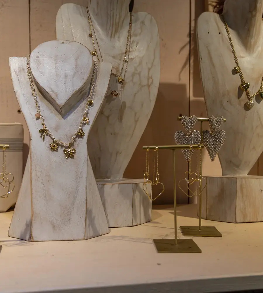 Mode und Schmuck vom Blumenkörbchen